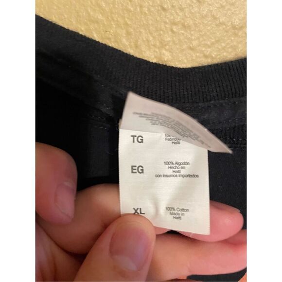 Red Fang Rock Band T-Shirt “Space Cat” Black Graphic Cotton Print Women’s XL - Picture 7 of 7